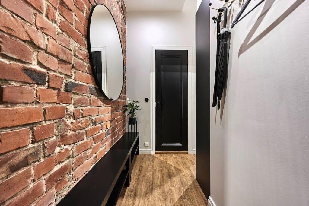 Urban-Glam City Centre Studio With A Gym And Terrace Reval Esterno foto
