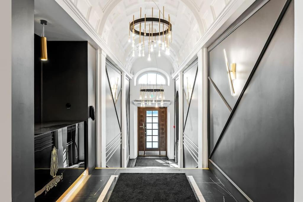 Urban-Glam City Centre Studio With A Gym And Terrace Reval Esterno foto