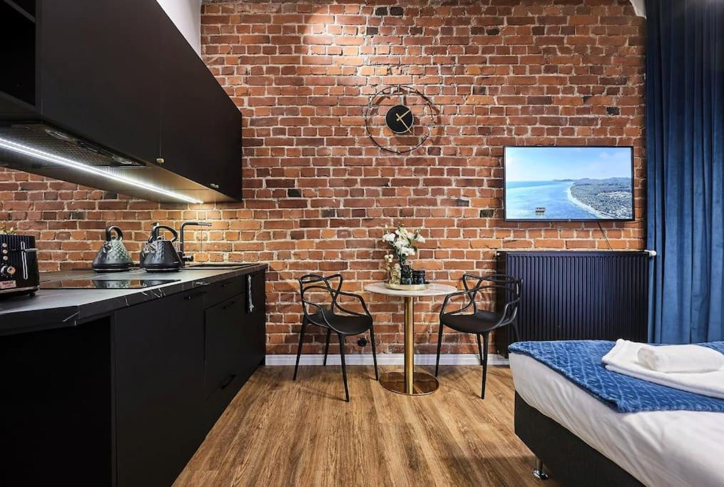 Urban-Glam City Centre Studio With A Gym And Terrace Reval Esterno foto