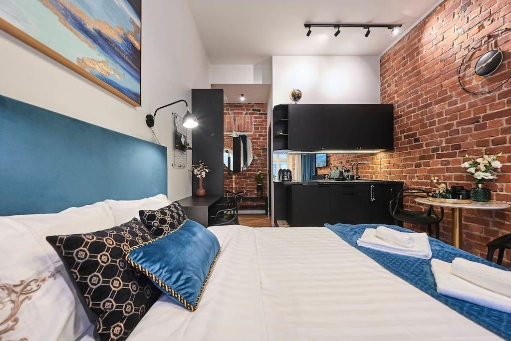 Urban-Glam City Centre Studio With A Gym And Terrace Reval Esterno foto